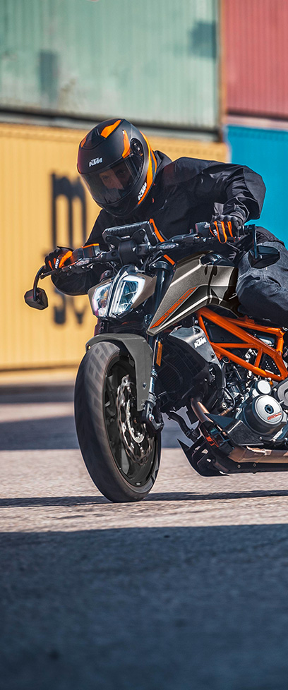 KTM_390-Duke